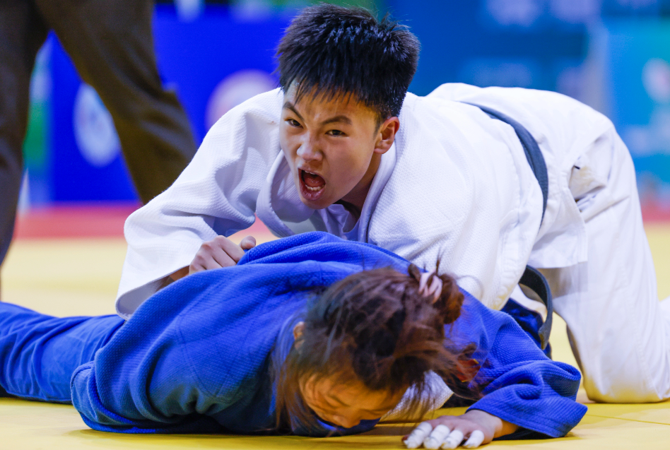 爱尔兰选手在柔道比赛中大放异彩
